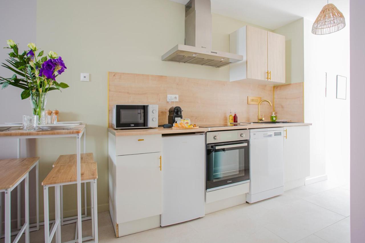 Ideal Pro & Couple - 2 Logements Theme Boho Chic Rdc & Dandy 1Er Etage - Quartier Calme - Jardin - Wifi Hd - Smart Tv - Parking Gratuit - Proche Centre & Transports - Ask Home Valenciennes Ngoại thất bức ảnh